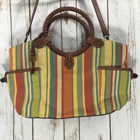 (Sold) Fossil Medium Size Shoulder Handbag Purse - Picture 2 of 8